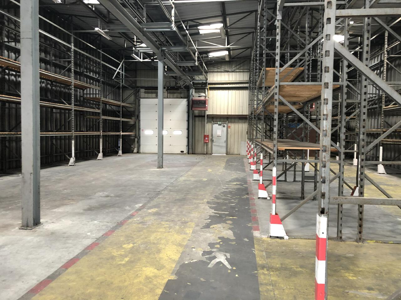 Local d'activité Coignières 551m² Location local d'activité Coignières Yvelines OLACT2421006 2